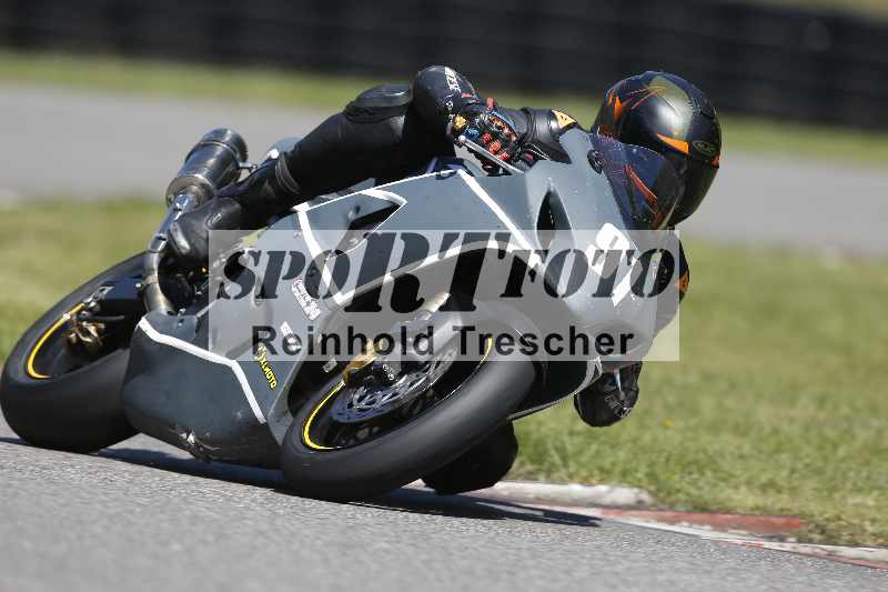 /43 08.08.2025 Discover the Bike ADR/Race 3 rot/91